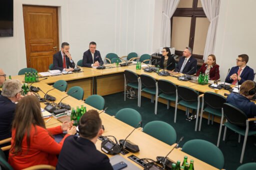 Jedna lista spraw – skład zespołu eksperckiego Polski 2050 Szymona Hołowni i PSL
