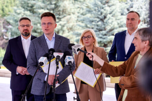 Polska 2050 Szymona Hołowni przedstawiła rozwiązania zwalczające nepotyzm i&nbsp;korupcję w&nbsp;SSP