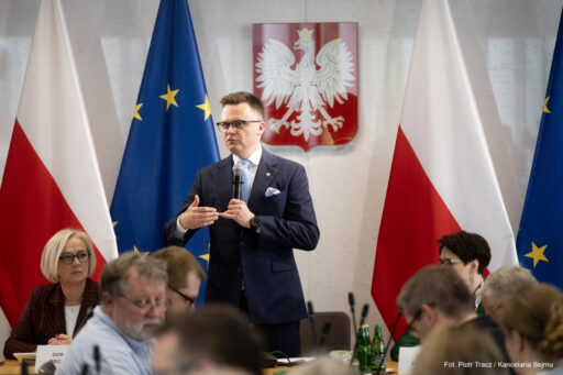 Podsumowanie 1,5 roku zmian w polskim parlamentaryzmie