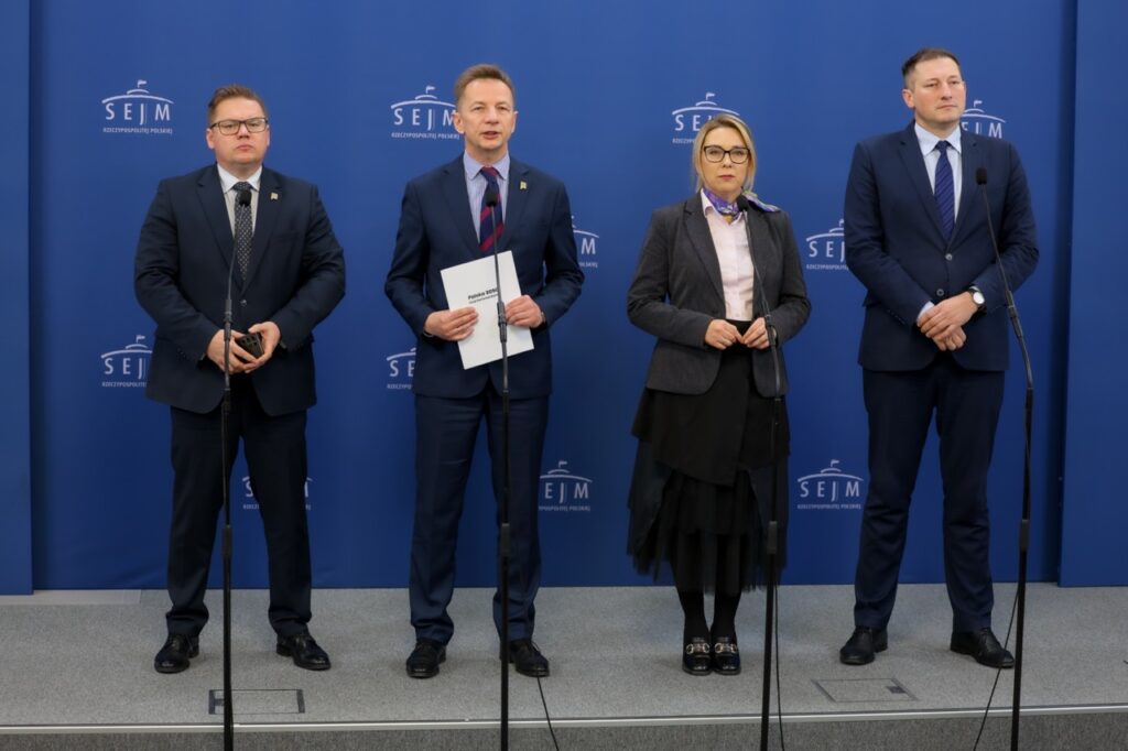 Polska 2050 składa poprawki do ustawy o Centralnym Rejestrze Umów